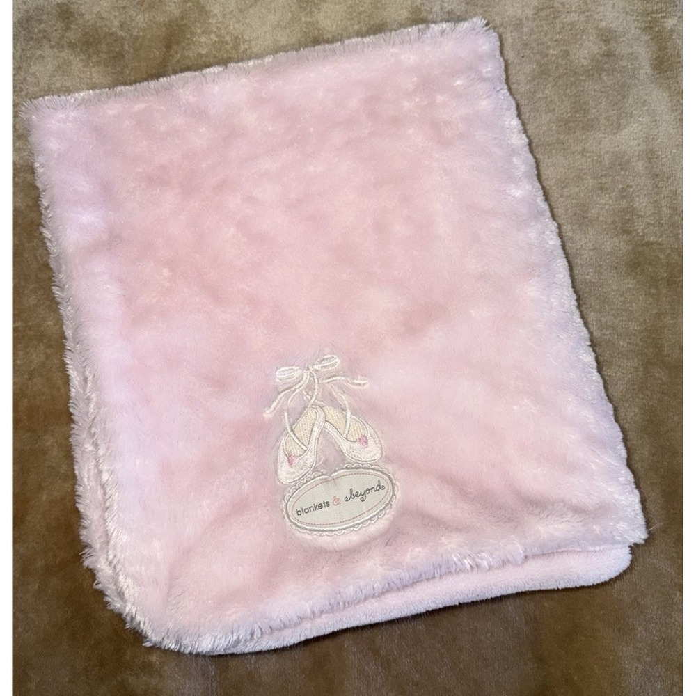 Blankets And Beyond Blanket Pink Ballet Slippers 28x31